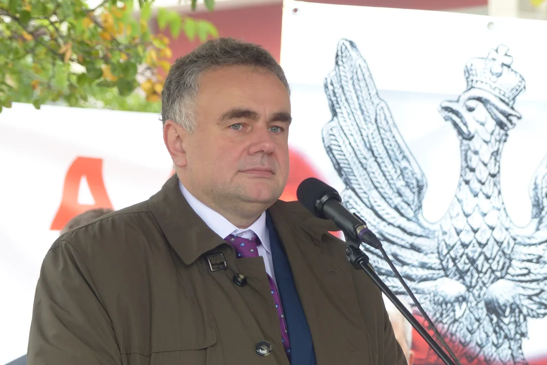 Konta Fundacji Niezależne Media zajęte. KPRM żąda zwrotu 5,7 mln zł